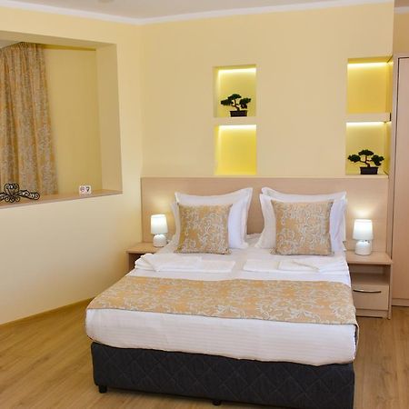 Luxury Apartments ブルガス エクステリア 写真